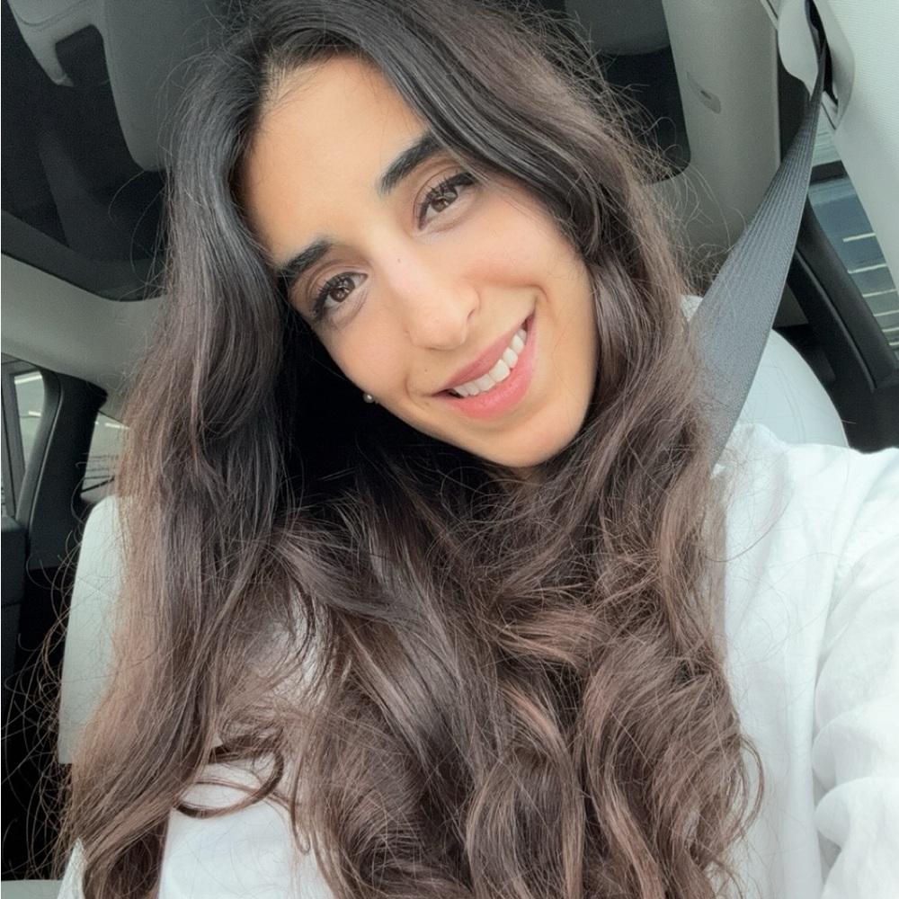 Meet your Posher, Malak
